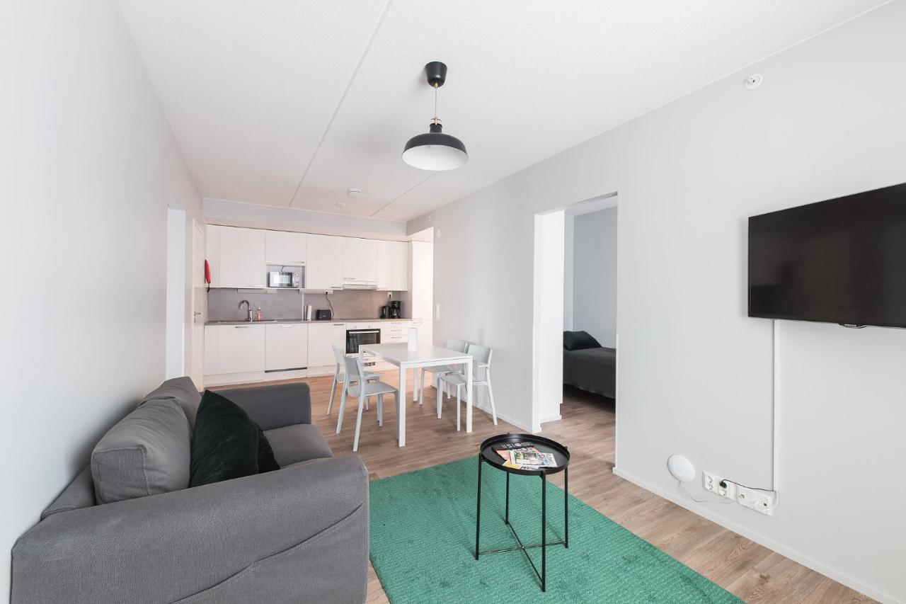 Forenom Serviced Apartments Vantaa Neilikkatie Exteriör bild