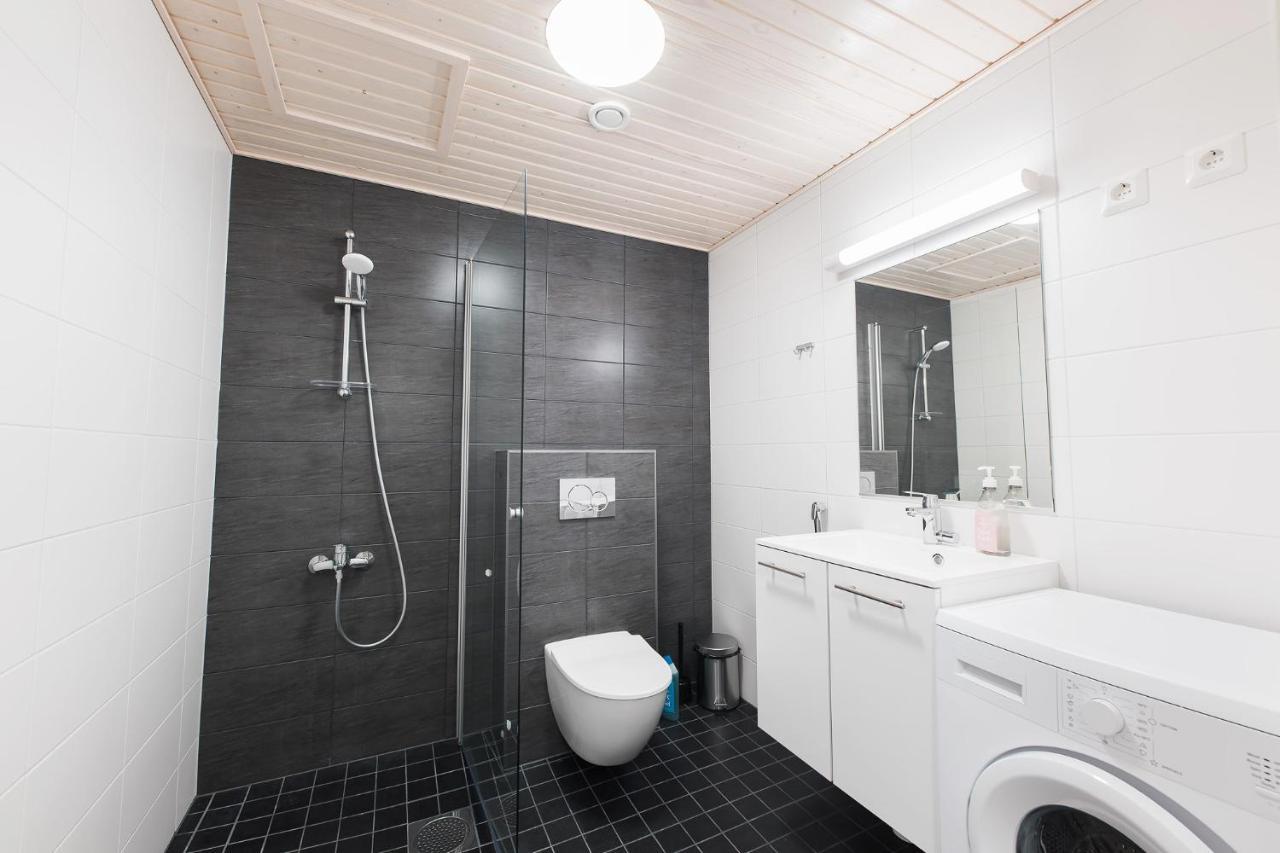 Forenom Serviced Apartments Vantaa Neilikkatie Exteriör bild